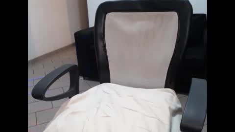 Snapshot of lusexyhot chatting on 27, 2, 2025 lusexyhot online show from 27, 2, 2025