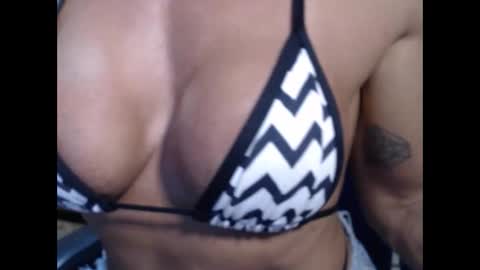 Snapshot of lusexyhot chatting on 12, 3, 2025 lusexyhot online show from 12, 3, 2025