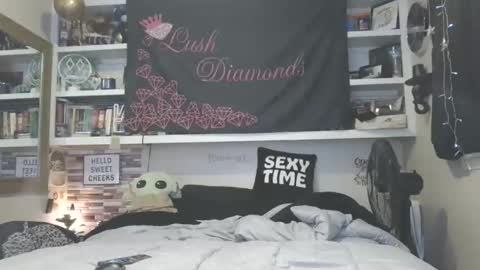 Lush Diamonds online show from 13, 2, 2025
