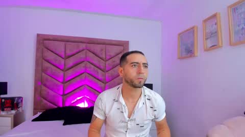Snapshot of lushian_luna chatting on 18, 9, 2025 Lushian And Luna online show from 18, 9, 2025