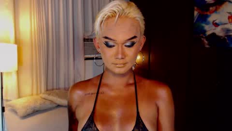 Snapshot of lustfulltrans chatting on 11, 7, 2026 AdriannaFowks online show from 11, 7, 2026