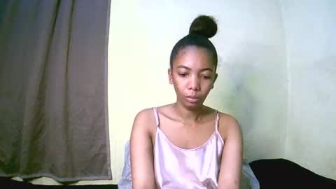 lutchia online show from 2, 10, 2025