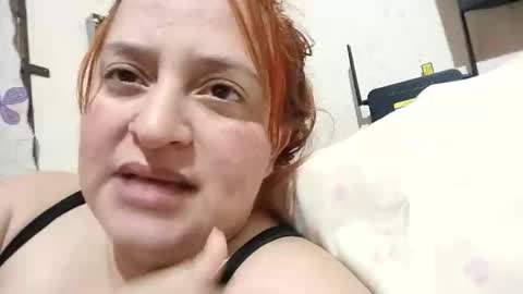 Snapshot of luu__moon chatting on 26, 10, 2025 Laura M  independent model  online show from 26, 10, 2025