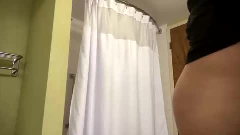 luveatinpussy8 online show from 12, 2, 2026