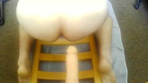 Snapshot of luvoldrmen_485560 chatting on 7, 6, 2026 luvoldrmen_485560 online show from 7, 6, 2026