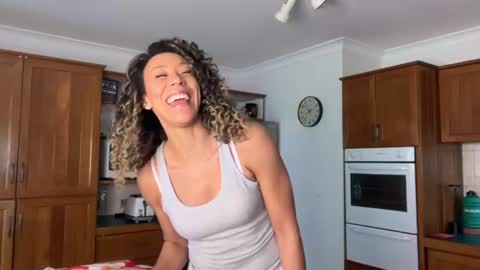 Snapshot of luvreesa chatting on 11, 7, 2026 Reesa online show from 11, 7, 2026