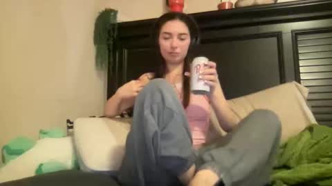 Snapshot of luvrxstarx chatting on 3, 2, 2026 luvrxstarx online show from 3, 2, 2026