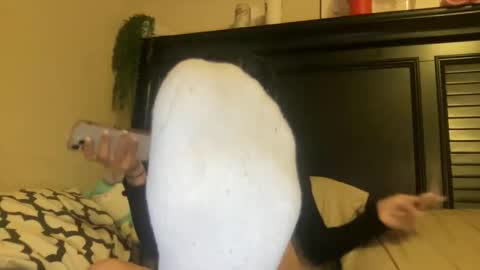 Snapshot of luvrxstarx chatting on 11, 2, 2026 luvrxstarx online show from 11, 2, 2026