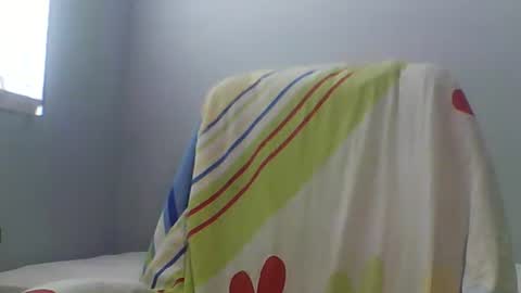 Bee Bee online show from 8, 3, 2026