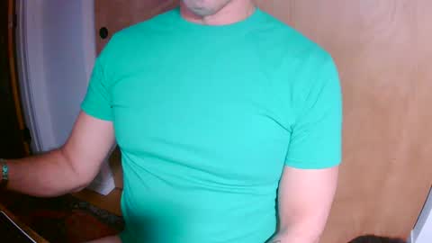 Snapshot of luvzjerkingoff chatting on 10, 1, 2025 luvzjerkingoff online show from 10, 1, 2025