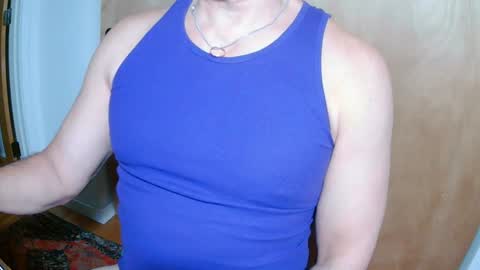 Snapshot of luvzjerkingoff chatting on 17, 2, 2025 luvzjerkingoff online show from 17, 2, 2025