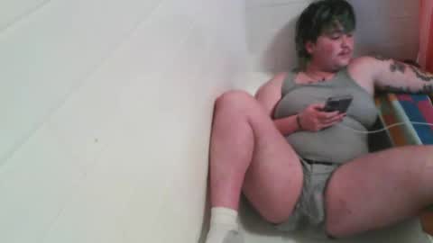 Snapshot of luxblackstone chatting on 22, 10, 2025 Lux online show from 22, 10, 2025