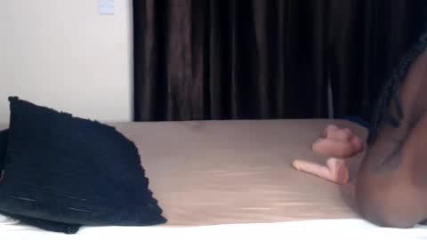 Snapshot of luxe_glow chatting on 23, 6, 2026 Luxe glow online show from 23, 6, 2026