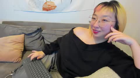 Snapshot of luxgray chatting on 18, 1, 2025 LuxGray online show from 18, 1, 2025