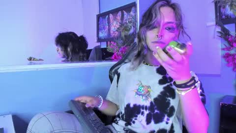 Luxiel 3 online show from 25, 11, 2025