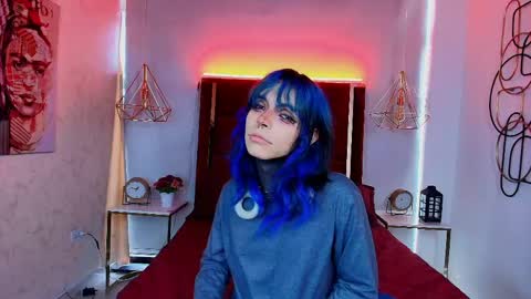 Snapshot of luxiel_ chatting on 28, 5, 2026 Luxiel 3 online show from 28, 5, 2026