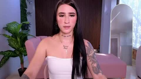 Snapshot of luxury_altgirl chatting on 31, 7, 2026 LUXURY. online show from 31, 7, 2026