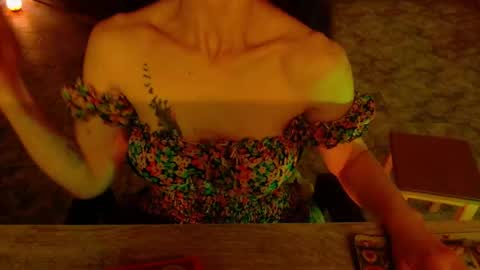 Snapshot of luxurydivine chatting on 9, 3, 2026 Liss online show from 9, 3, 2026