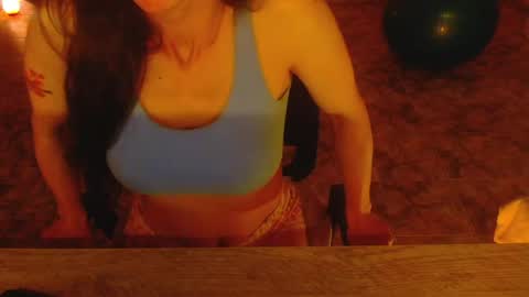 Snapshot of luxurydivine chatting on 17, 3, 2026 Liss online show from 17, 3, 2026