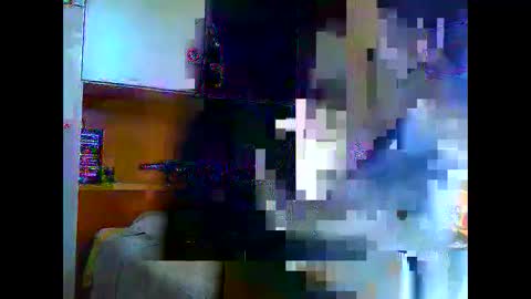 Snapshot of luxx72boy chatting on 3, 5, 2026 luxx72boy online show from 3, 5, 2026