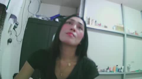 Snapshot of luxy27 chatting on 20, 9, 2025 nikke online show from 20, 9, 2025