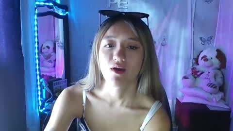 Snapshot of lya_ch chatting on 12, 9, 2025 Call me Lia online show from 12, 9, 2025