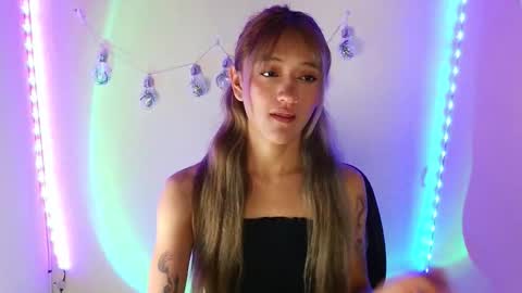 Call me Lia  online show from 17, 11, 2025