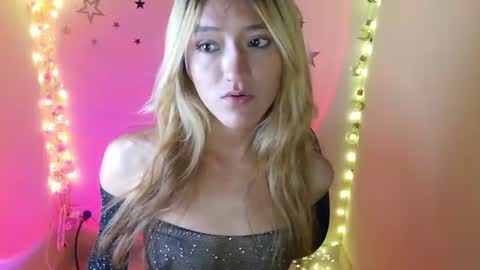 Snapshot of lya_ch chatting on 19, 6, 2026 Call me Lia online show from 19, 6, 2026