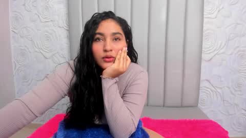 Snapshot of lya_dubois_ chatting on 3, 2, 2026 LYA DUBOIS online show from 3, 2, 2026