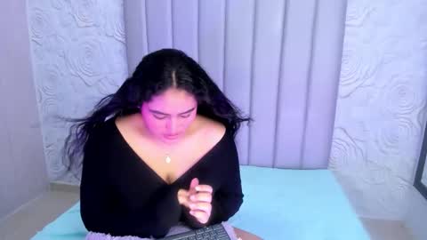 Snapshot of lya_dubois_ chatting on 24, 2, 2026 LYA DUBOIS online show from 24, 2, 2026