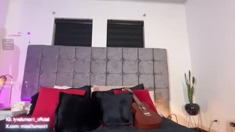 LYA online show from 29, 10, 2025