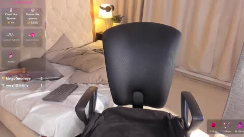 Lyan online show from 23, 11, 2025