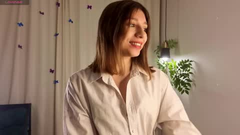 Snapshot of lydaerne chatting on 16, 5, 2026 Call me Liddy Im so new here show me how to get fun here please online show from 16, 5, 2026