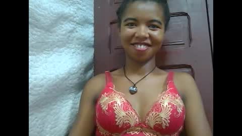 Snapshot of lydialarin chatting on 11, 2, 2025 Lydiah online show from 11, 2, 2025