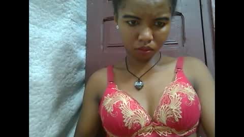 Snapshot of lydialarin chatting on 14, 2, 2025 Lydiah online show from 14, 2, 2025