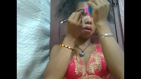Snapshot of lydialarin chatting on 19, 2, 2025 Lydiah online show from 19, 2, 2025