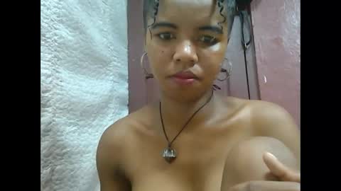 Snapshot of lydialarin chatting on 20, 2, 2025 Lydiah online show from 20, 2, 2025
