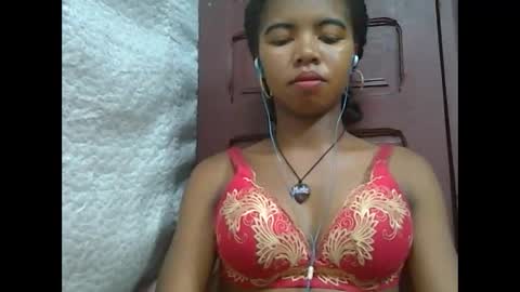 Snapshot of lydialarin chatting on 22, 2, 2025 Lydiah online show from 22, 2, 2025