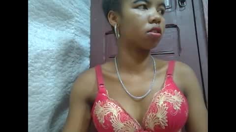 Snapshot of lydialarin chatting on 24, 2, 2025 Lydiah online show from 24, 2, 2025