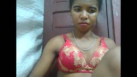 Snapshot of lydialarin chatting on 24, 2, 2025 Lydiah online show from 24, 2, 2025