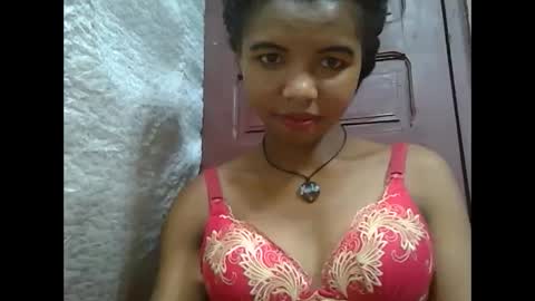 Snapshot of lydialarin chatting on 10, 3, 2025 Lydiah online show from 10, 3, 2025