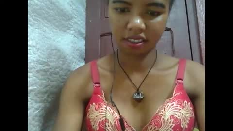 Snapshot of lydialarin chatting on 11, 3, 2025 Lydiah online show from 11, 3, 2025