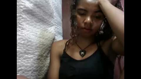 Snapshot of lydialarin chatting on 18, 9, 2025 Lydiah online show from 18, 9, 2025