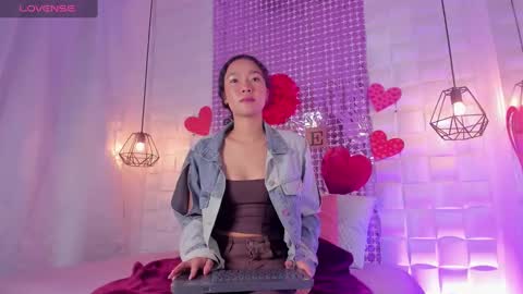 Snapshot of lyhana_lee chatting on 17, 2, 2025 Lyhana Lee online show from 17, 2, 2025