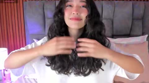Snapshot of lyhana_lee chatting on 3, 10, 2025 Lyhana Lee online show from 3, 10, 2025