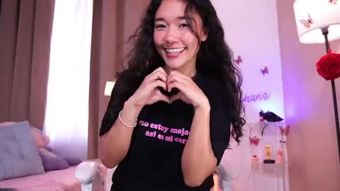 Lyhana Lee online show from 27, 5, 2026