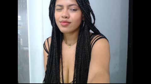 lylii_evans online show from 28, 12, 2024