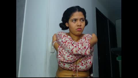 lylii_evans online show from 13, 1, 2025