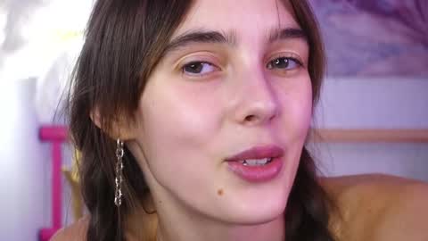 Snapshot of lyly_loveyou chatting on 8, 12, 2024 Lyly online show from 8, 12, 2024