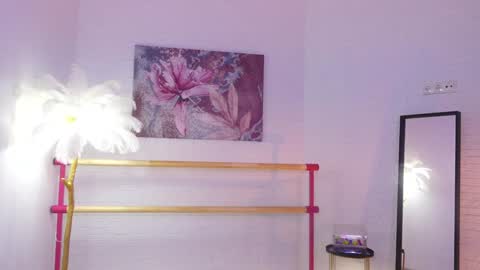 Snapshot of lyly_loveyou chatting on 14, 12, 2024 Lyly online show from 14, 12, 2024